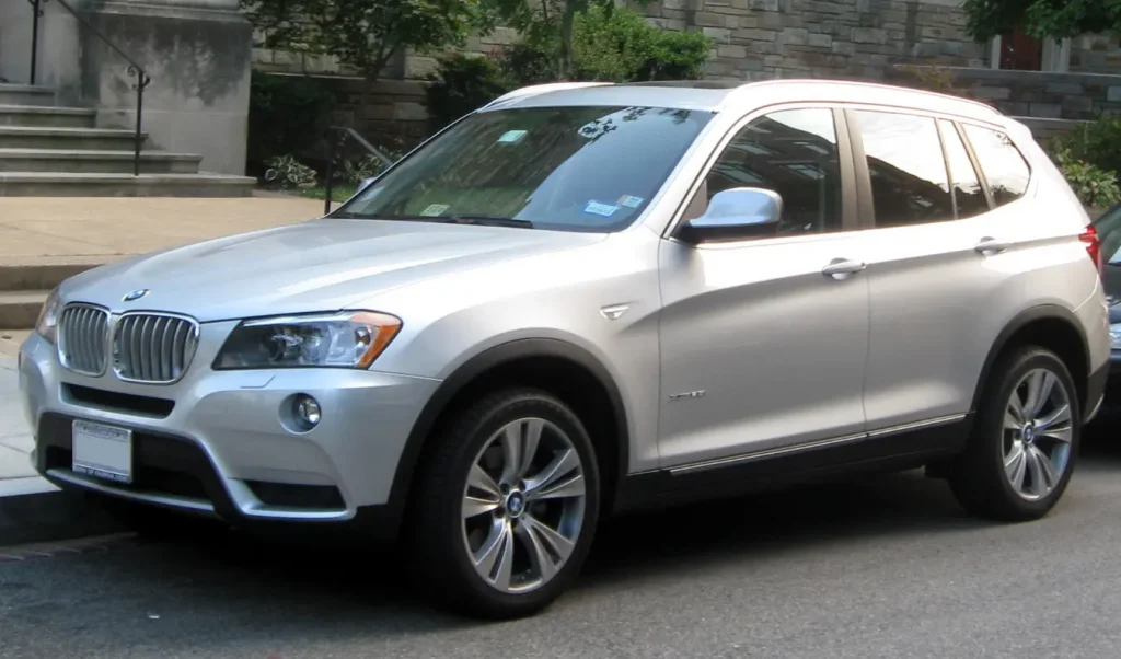 pre-facelift 2011 bmw x3